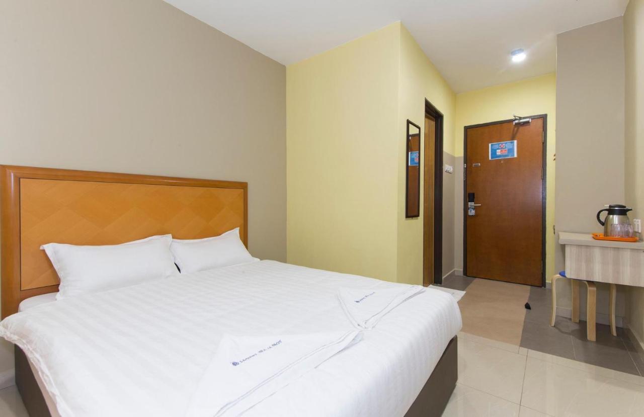 Hotel Raja Bot Kuala Lumpur Buitenkant foto