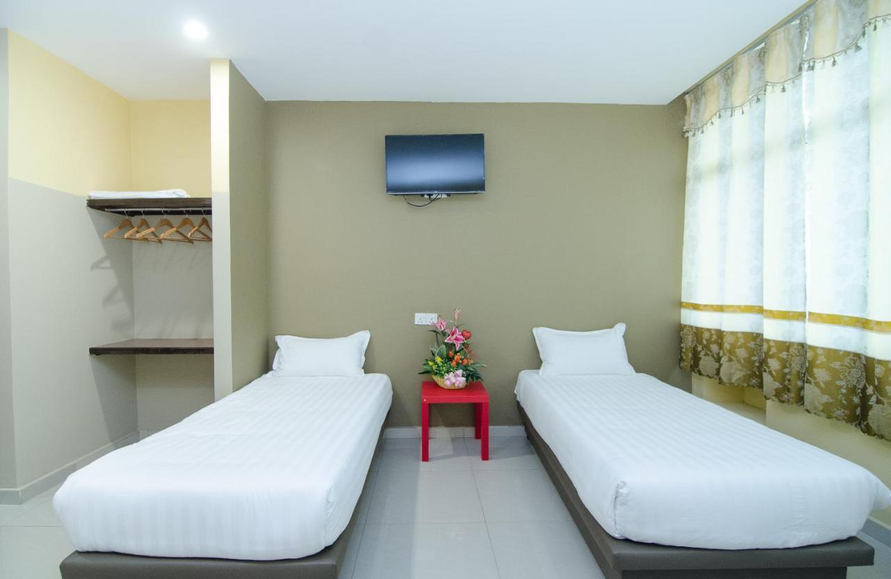 Hotel Raja Bot Kuala Lumpur Buitenkant foto
